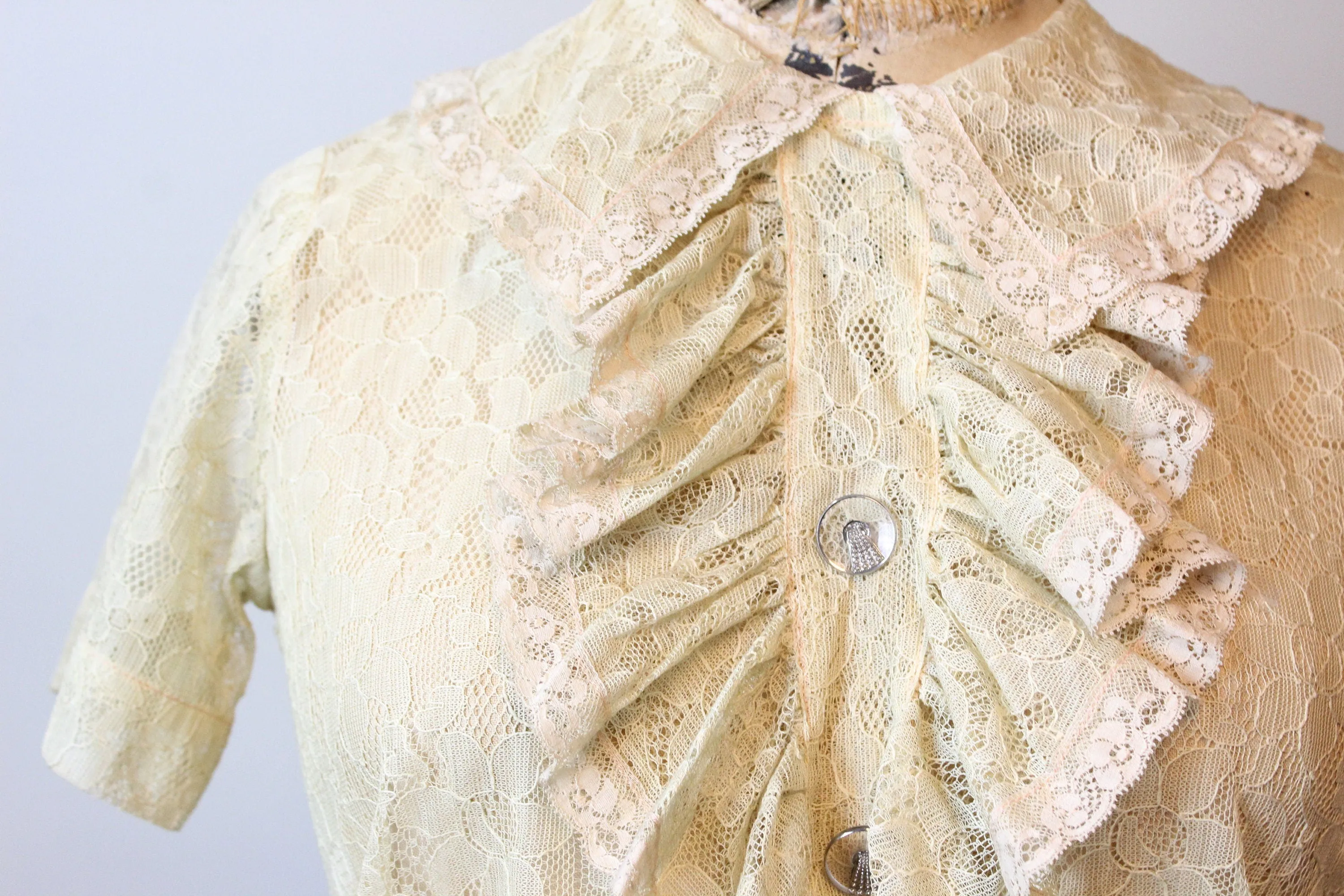 1930s LACE RUFFLE blouse top xs | new winter
