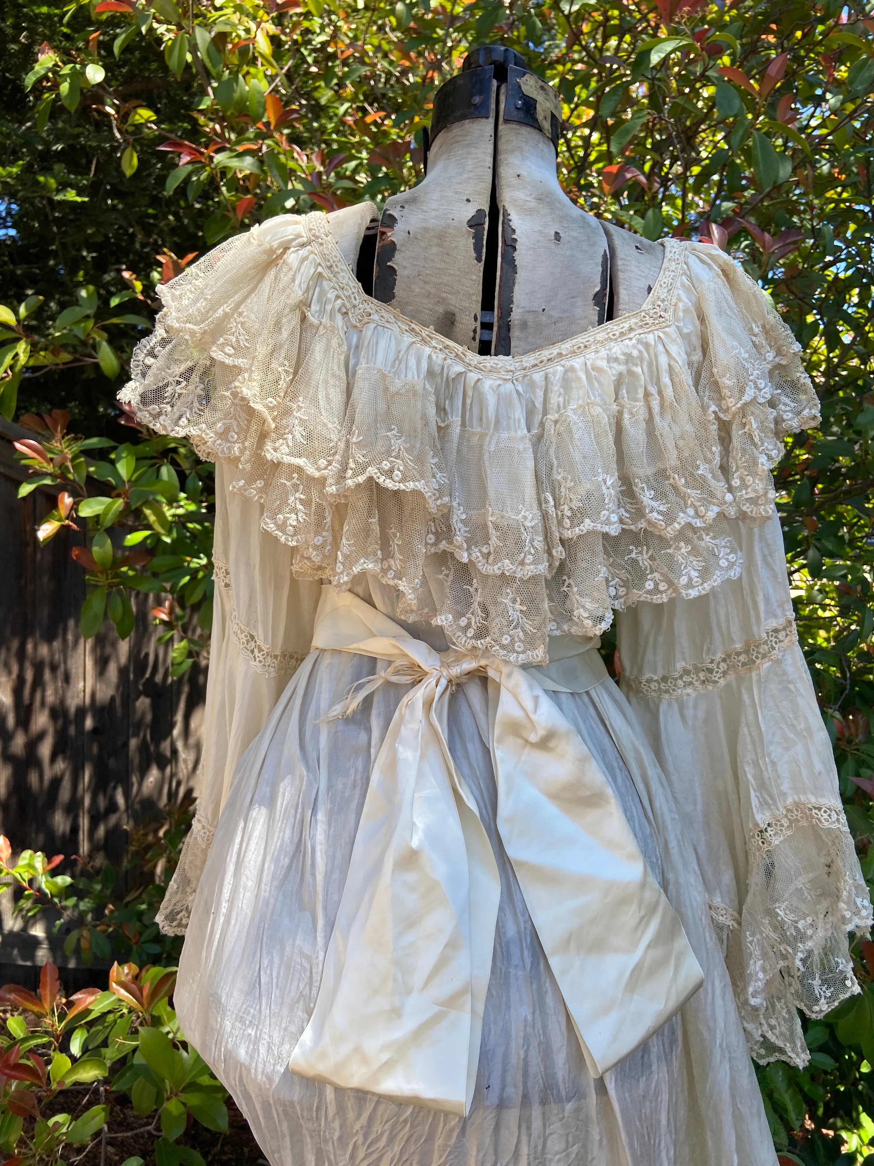Antique Early 1900s Silk & Lace Empire Tea Gown