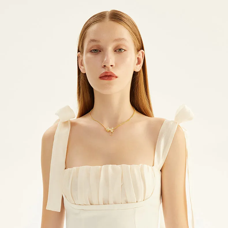 Bow Necklace
