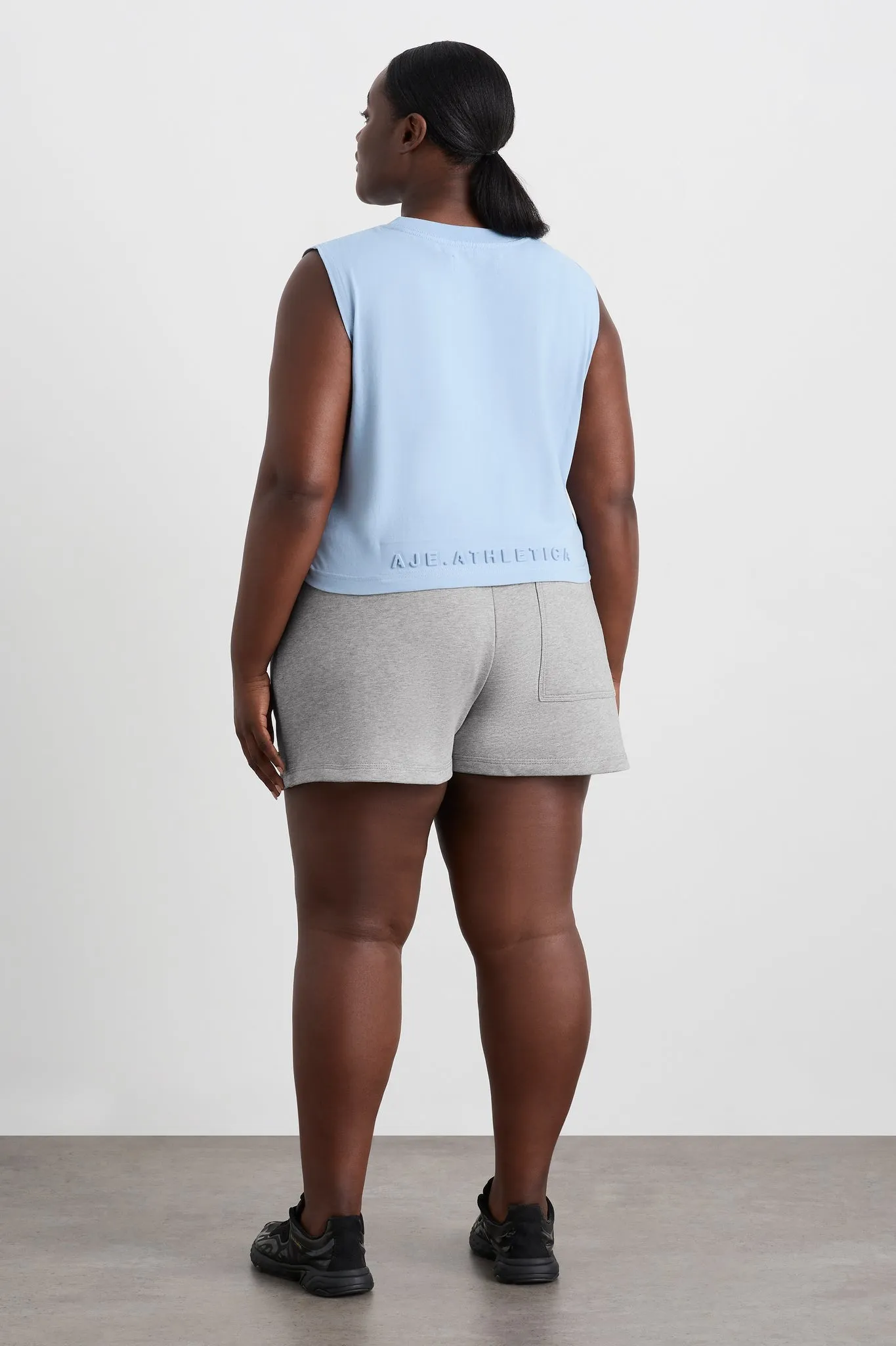 Cropped Logo Tank 106
