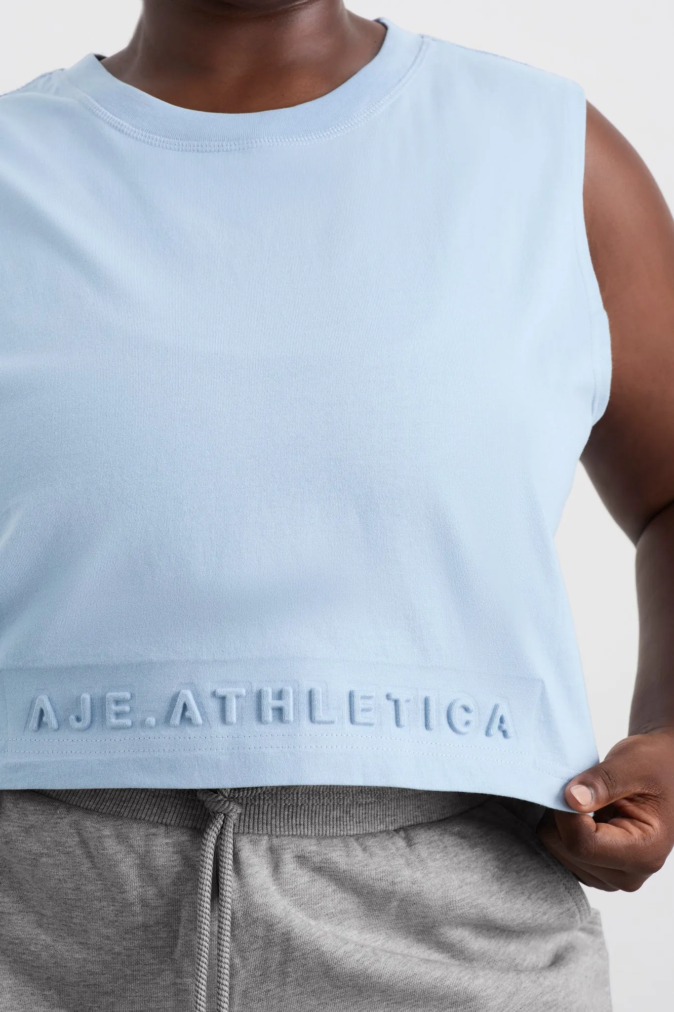Cropped Logo Tank 106