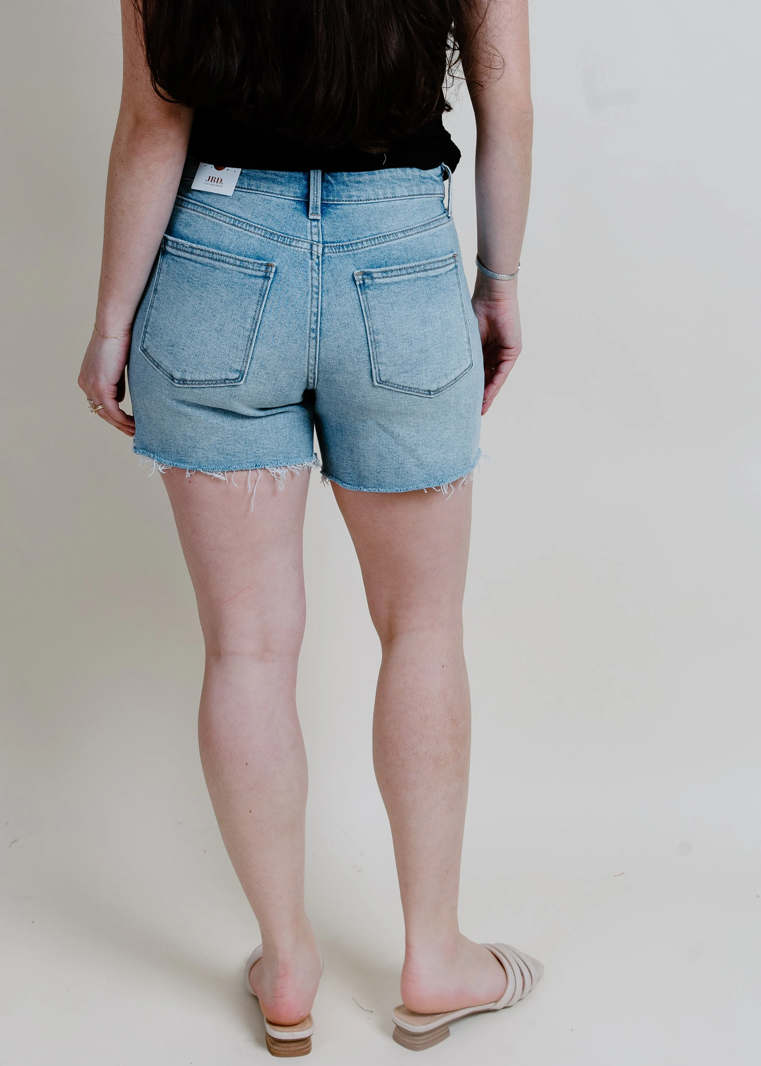 Out To Lunch Denim Short - Light Wash