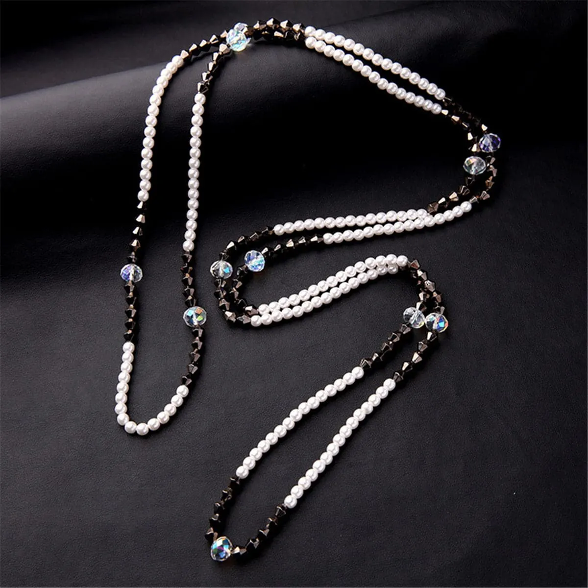 Pearl & Black Acrylic Beaded Necklace
