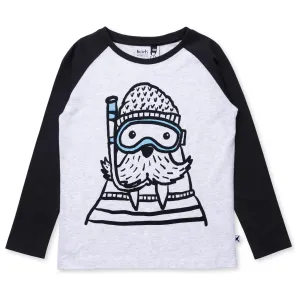Snorkelling Walrus Tee