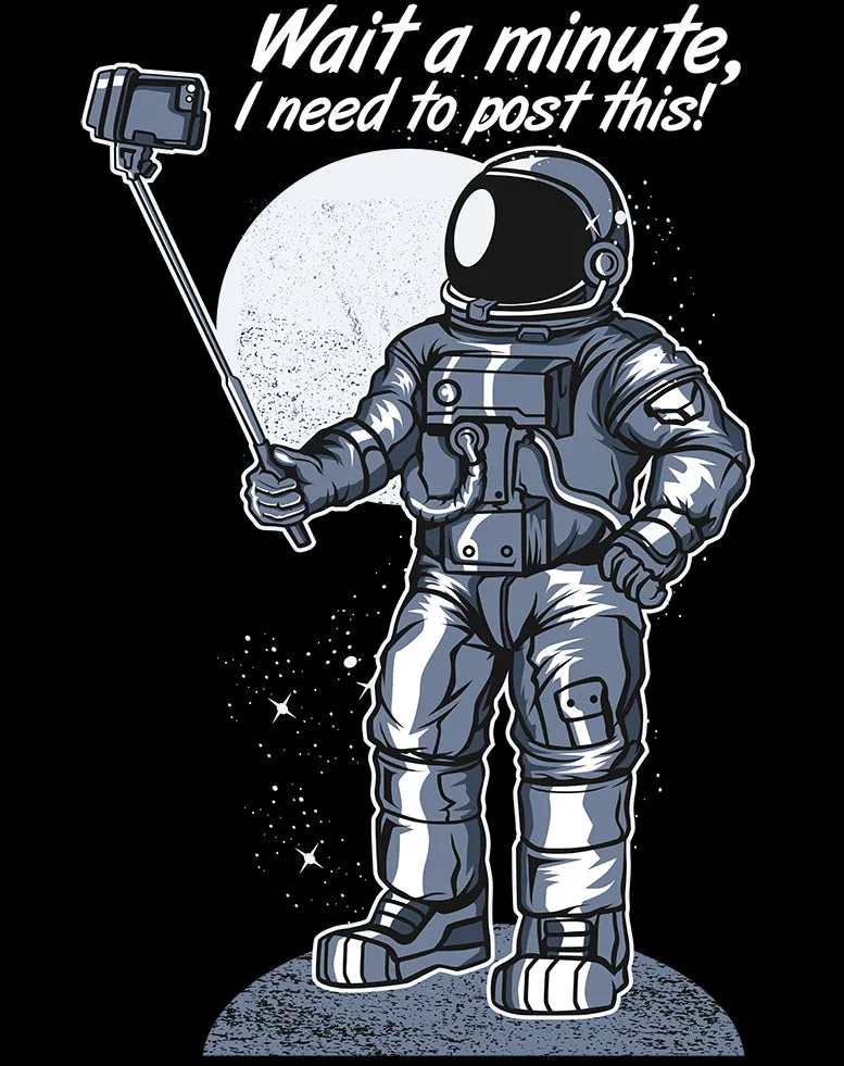 Weird Science Selfie Astronaut Official Men's T-shirt (Black)